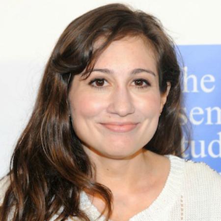 Who’s Lucy DeVito Husband? Estimated Net Worth 2022 & Personal Life Who’s Lucy DeVito Husband? Estimated Net Worth 2022 & Personal Life