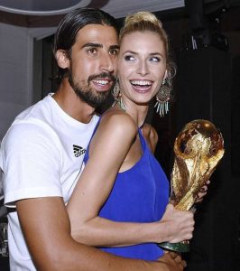 Who Is Sami Khedira Girlfriend What Is His Net Worth And Salary