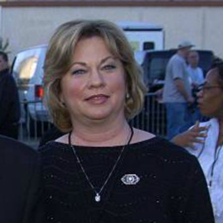 Cindi Knight, Bio, Age, Net Worth 2022, Salary, Husband, Kids, Height Cindi Knight, Bio, Age, Net Worth 2022, Salary, Husband, Kids, Height