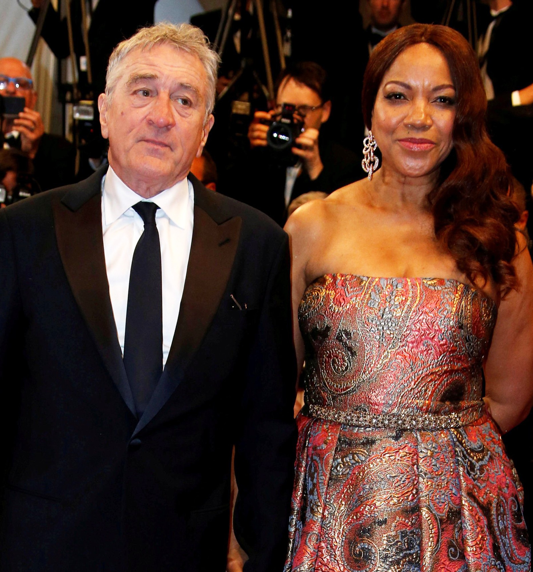 Robert De Niro Bio, Age, Net Worth 2022, Salary, Wife, Kids, Height