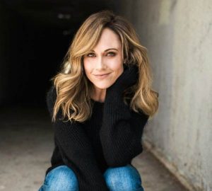 Nikki DeLoach