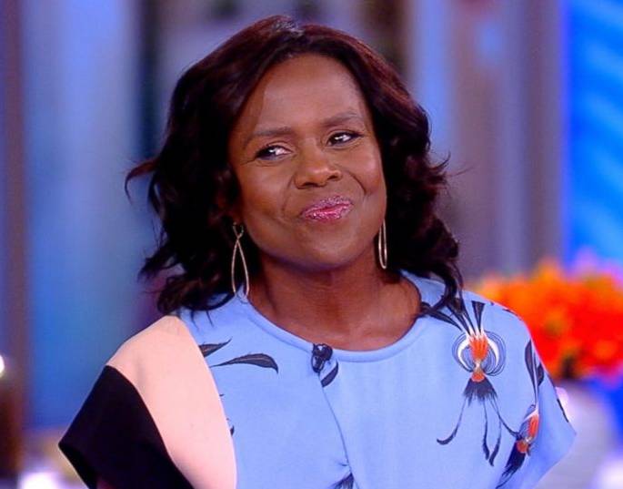 deborah-roberts-bio-age-net-worth-2022-salary-husband-child-height