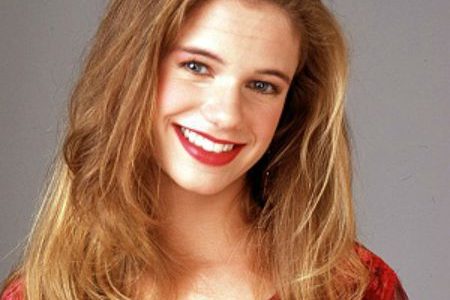 Andrea Barber