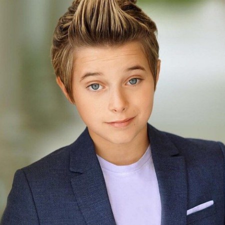 Gavin Magnus Bio, Age, Net Worth 2022, Relationship, Height, Family