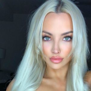 Lindsey Pelas Wiki, Age, Net Worth 2022, Salary, Affairs, Boyfriend, Height