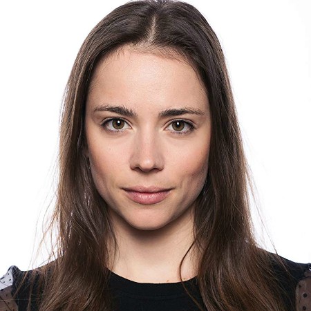 Gabriela Marcinkova Bio, Age, Net Worth 2022, Salary, Husband, Height Gabriela Marcinkova Bio, Age, Net Worth 2022, Salary, Husband, Height