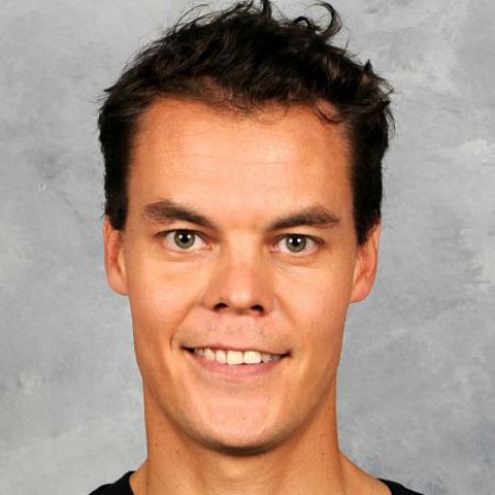 Tuukka Rask Bio, Age, Net Worth 2022, Girlfriend, Wife, Family, Height