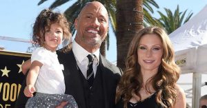 Jasmine with her parents