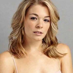 Laura Cover Wiki, Age, Net Worth 2022, Salary, Husband, Children, Height Laura Cover Wiki, Age, Net Worth 2022, Salary, Husband, Children, Height