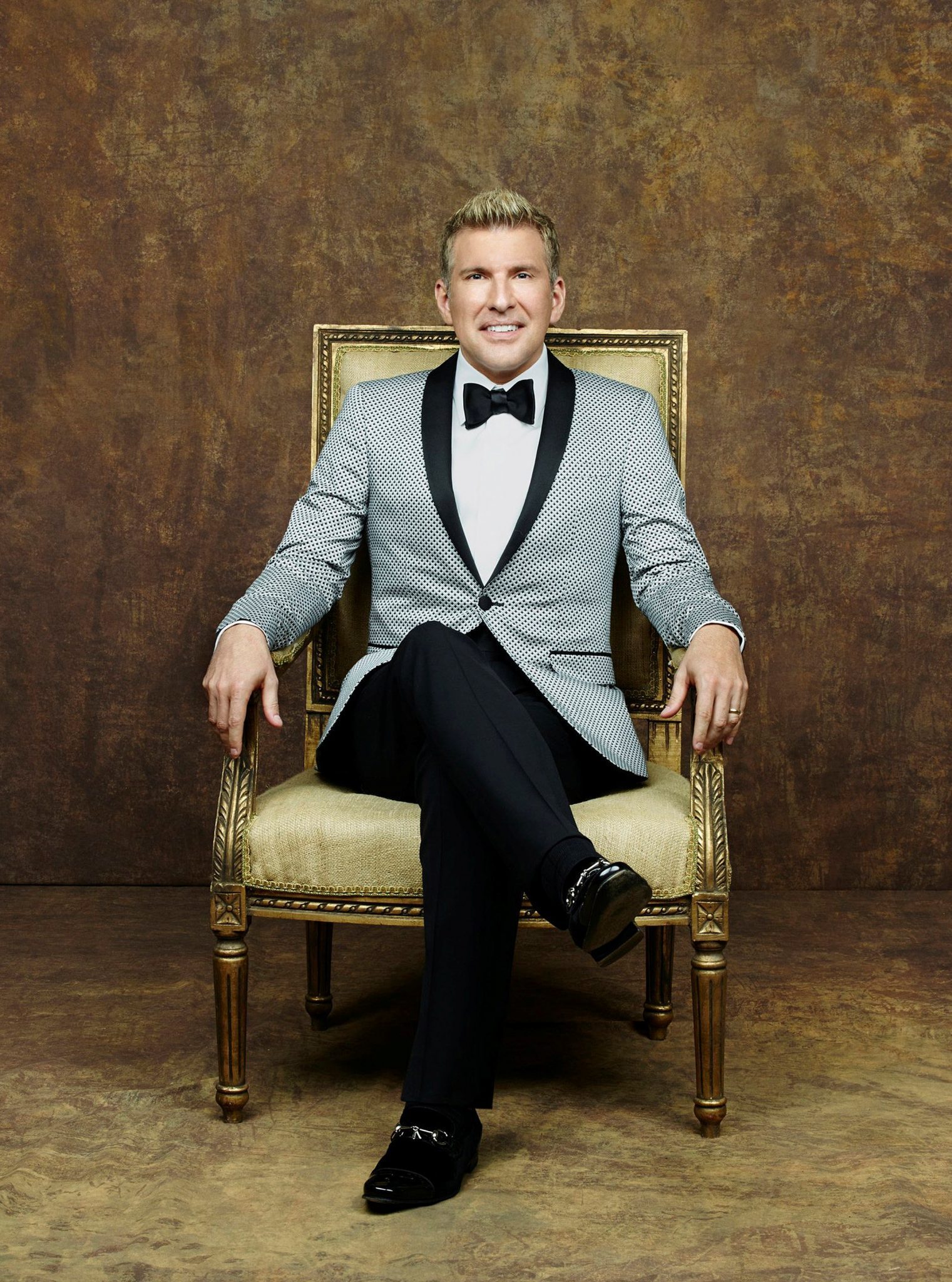 Todd Chrisley Bio, Age, Net Worth 2022, Salary, Wife, Kids, Height, House