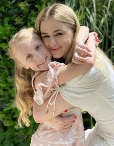 Chloe Lukasiak with her sister, Clara Lukasiak