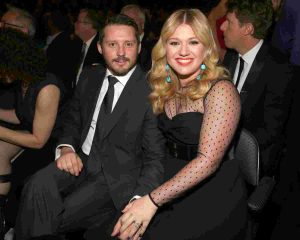 Kelly Clarkson with her husband, Brandon Blackstock