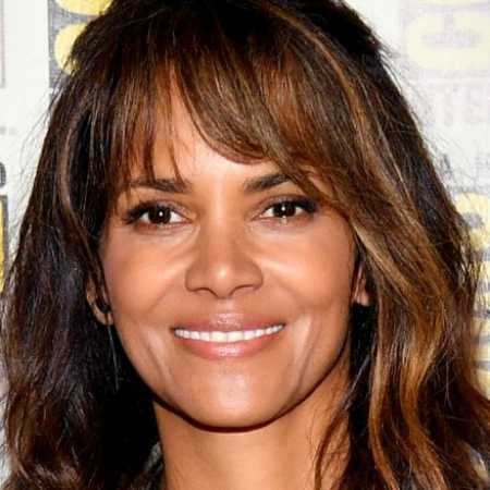 Halle Berry Bio Age Net Worth Salary Husband Kids Movies Height