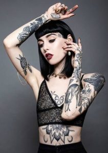 Hannah Pixie Snowdon, British tattoo artist
