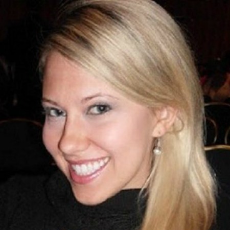 Hilary Crowder Bio, Age, Net Worth 2022, Salary, Husband, Kids, Height Hilary Crowder Bio, Age, Net Worth 2022, Salary, Husband, Kids, Height