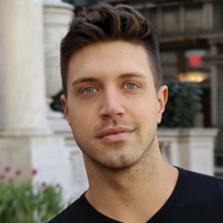 Tommy DiDario Bio, Age, Net Worth 2023, Salary, Married, Partner, Height Tommy DiDario Bio, Age, Net Worth 2023, Salary, Married, Partner, Height