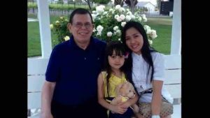 Airyn with her late husband and daughter