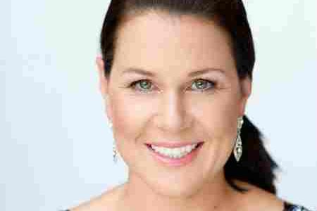 Julia Morris