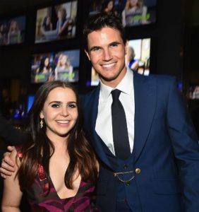 Is Mae Whitman still in relationship with Her Boyfriend? Her Past Affairs