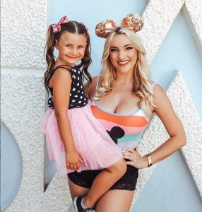 Nicole with her daughter