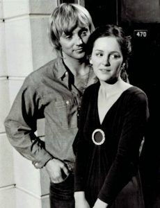 Christopher Mitchum with his co-actor