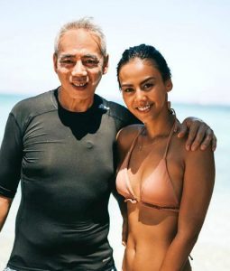 Janina Manipol with her father, Dwaky Manipol