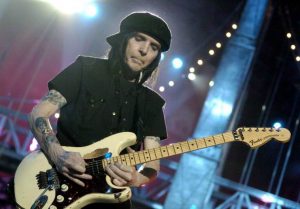 Mick Mars, American Musician