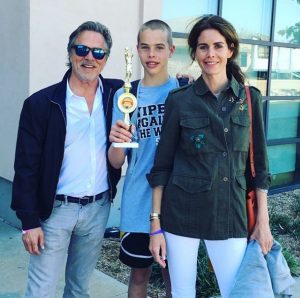 Jasper with his parents