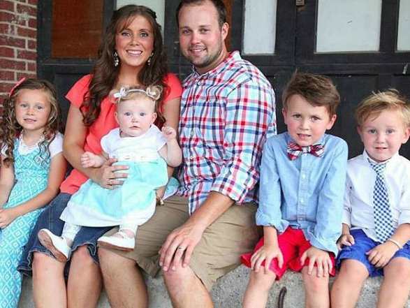 Josh Duggar with his wife, Anna Duggar