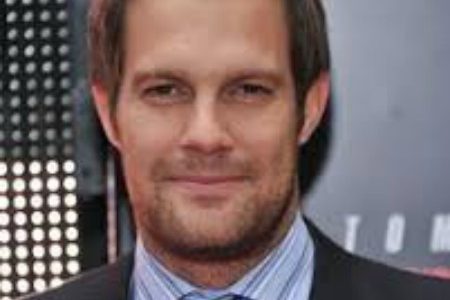 Geoff Stults