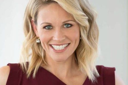 Lisa Kerney, Sportscaster