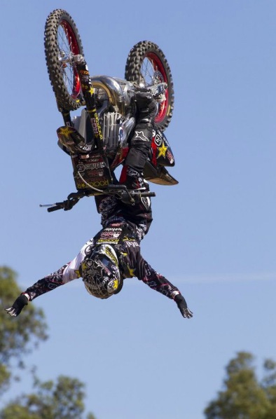 Brian Deegan showing some stunts