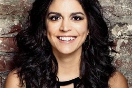 Cecily Strong