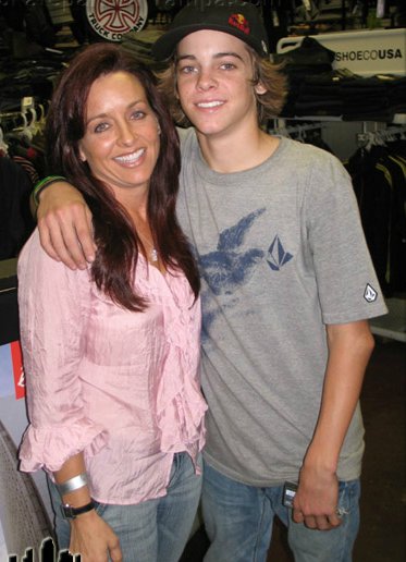 Ryan Sheckler Melissa Pastrana