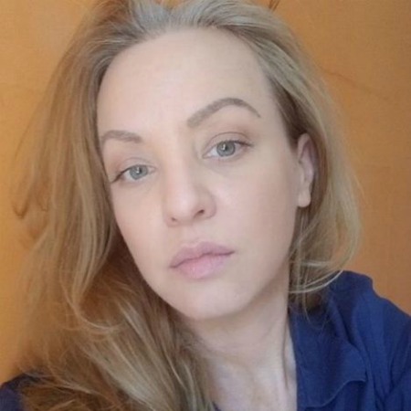 What is Wendi McLendon-Covey Net Worth 2022? Her Husband