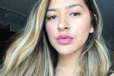 Kaimana Pa'aluhi, Model