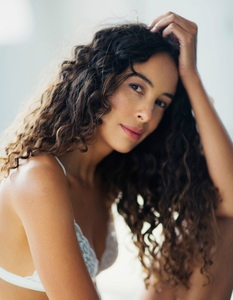 Model, Paloma Jonas