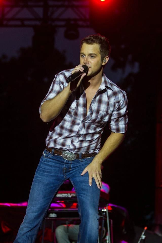 Briann's ex-husband Easton singing the song in the stage