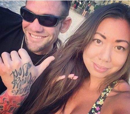 Maui's ex-husband Leland clicking selfie with his wife