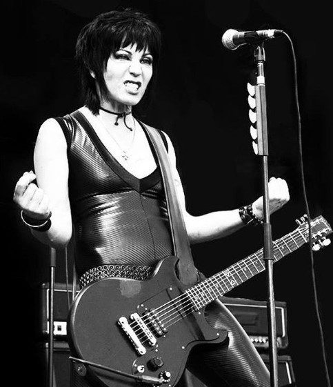 Is Joan Jett Married? Rumors of Her Sexuality; Her Net Worth, Death