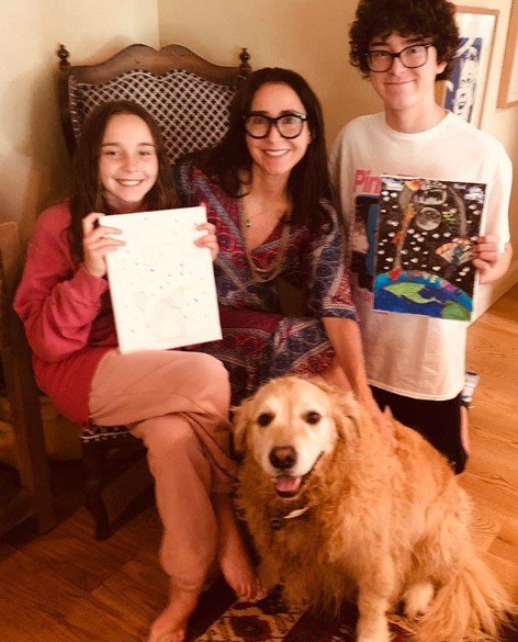 Marney Hochman with her children & their dog