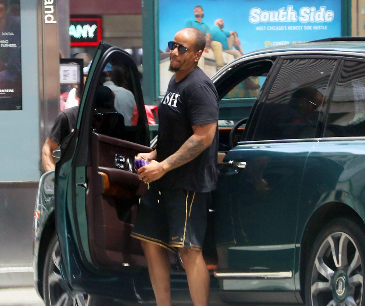 Sharina Hudson's boyfriend Kevin out of his car