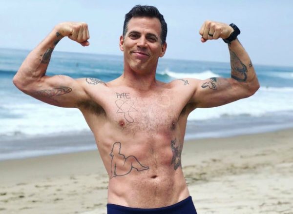 Candy Jane Tucker's ex-husband Steve-O showing his body 