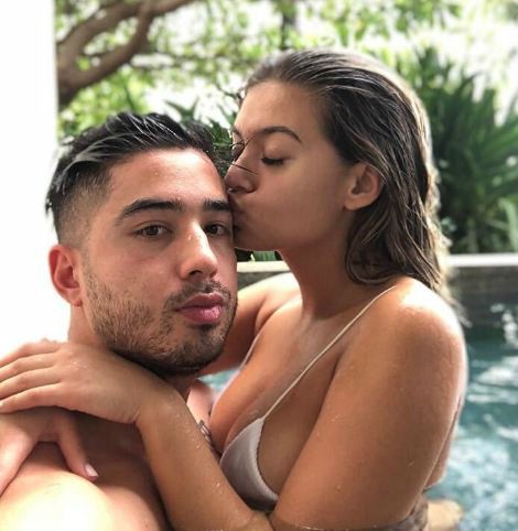 Sofia Jamora kissing her boyfriend Spencer