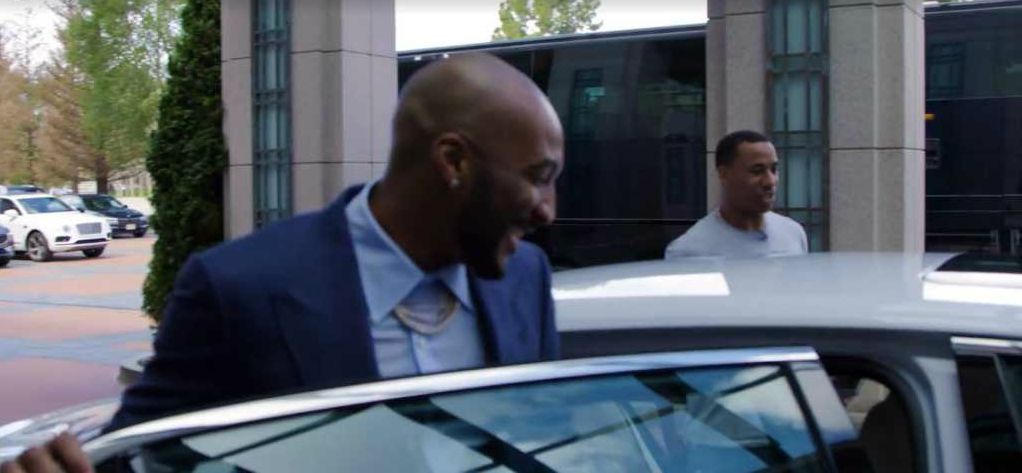 Gypsy Benitez's husband Aqib going inside his car