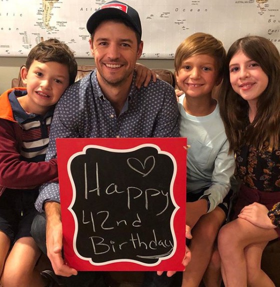 Joshua Snyder with his children