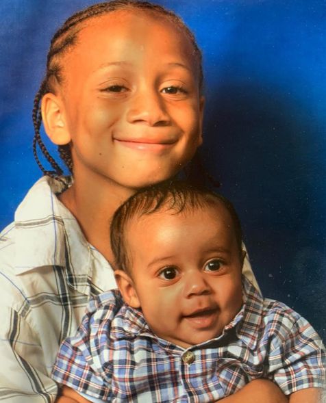 Trippie Redd childhood picture with his younger brother