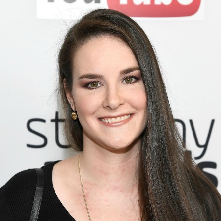 What’s Simply Nailogical Net Worth as of 2022? Who is Her Boyfried? What’s Simply Nailogical Net Worth as of 2022? Who is Her Boyfried?