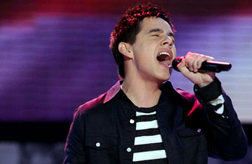 David singing in American Idol