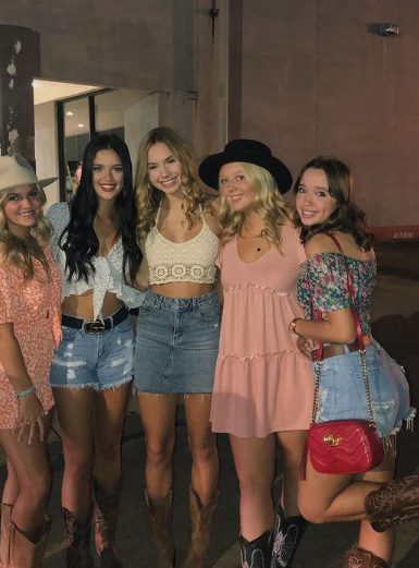 French hanging out with her friends